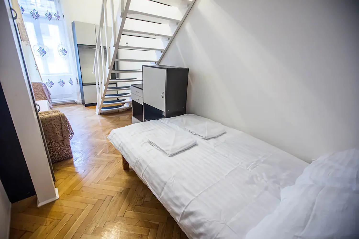 Centre Sunshine Bedroom Season 5 Apartament *