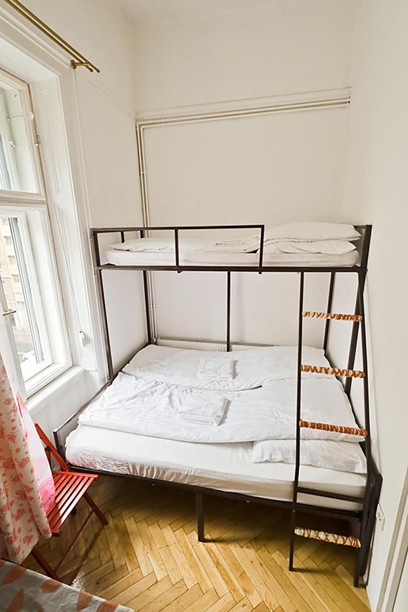 Centre Sunshine Bedroom Season 5 Apartament Budapeszt